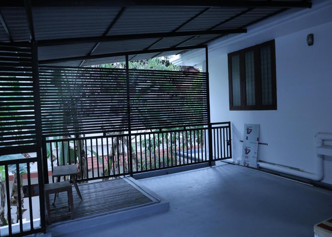 Hotel Malpans Mansion Nedumbassery Esterno foto